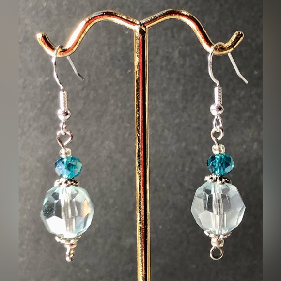 HAND CRAFTED necklace earring gift set Blue Silver upcycled clear glass beads - Picture 12 of 14